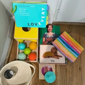 Lovevery 7-8 months "The Inspector" Play Kit